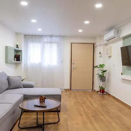 Entire Apt, Maisonette, 1 Bedroom-2